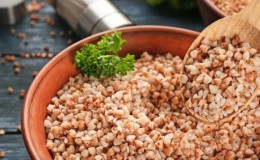 Is it possible to eat buckwheat if a child or an adult has diarrhea?