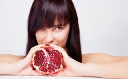 What are the benefits of pomegranate for a woman’s body?