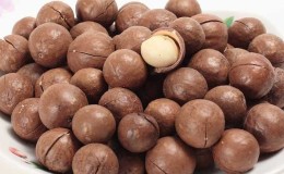 How and in what quantity do you consume macadamia nuts?