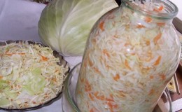 Correcting shortcomings in the preparation: how to remove bitterness from sauerkraut and why it appears