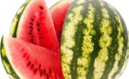 Why watermelon is not sweet: causes of the problem and methods of preventing it