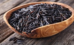 What is black rice and what are the benefits of it?