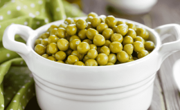 Top 8 most delicious recipes for pickling peas at home: ingredients, step-by-step instructions and tips