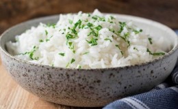 Calorie content and nutritional value of boiled rice