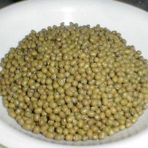 A real find for those losing weight and raw foodists: how to germinate mung bean at home and how to eat it correctly