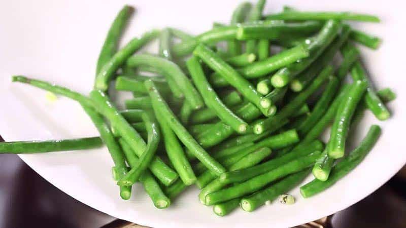 What are the benefits of green beans, how to grow and cook them correctly