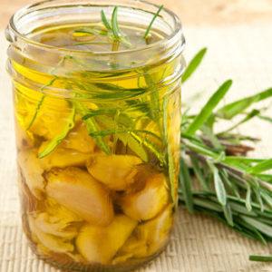 The simplest DIY preparations: storing garlic in glass jars - life hacks and important rules