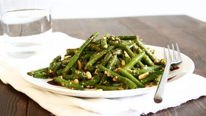 Top 20 most delicious recipes for canned green beans: preparation secrets from experienced housewives
