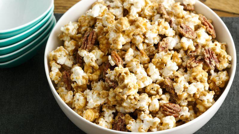 What kind of corn is needed for popcorn: choose the appropriate variety, process the grains and prepare them at home
