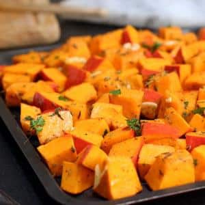 How to properly cook pumpkin baked in the oven: the benefits and harms of the dish