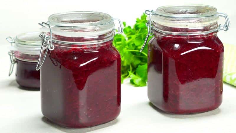 The best recipes for quick preparation of pickled beets for cold borscht