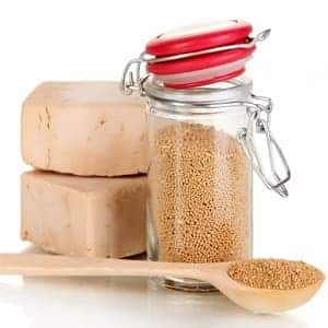 The best recipes for bread fertilizers for tomatoes and how to use them correctly to increase productivity