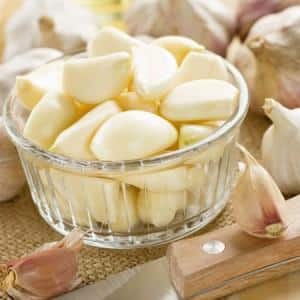 What are the benefits of garlic and how to use it correctly so as not to harm your health