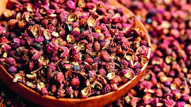 What kind of seasoning is Sichuan pepper, how to use it correctly and what can be replaced with it