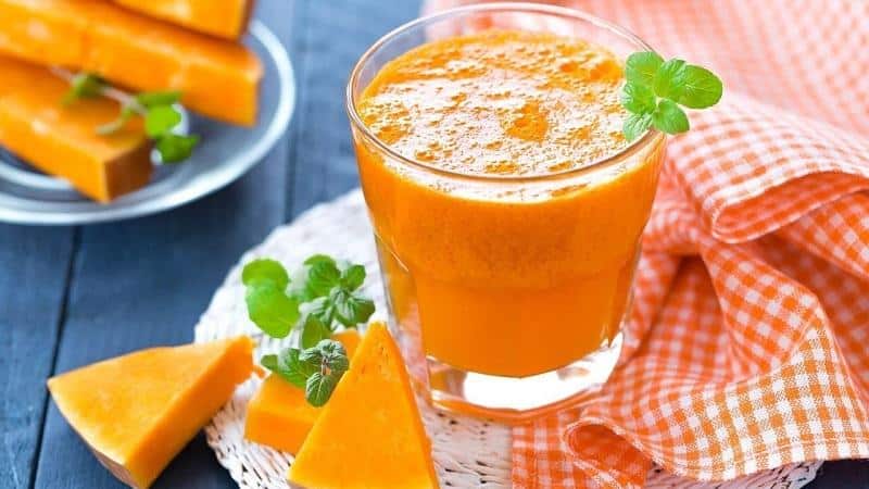 How to make freshly squeezed pumpkin juice: the best recipes with the addition of vegetables and fruits, use for treatment