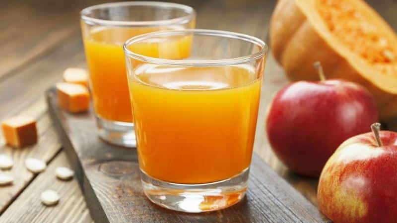 How to make freshly squeezed pumpkin juice: the best recipes with the addition of vegetables and fruits, use for treatment