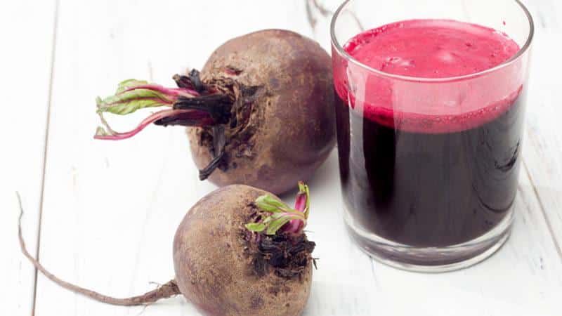 How to use beets for a sore throat: recipe for gargling, compresses and inhalations