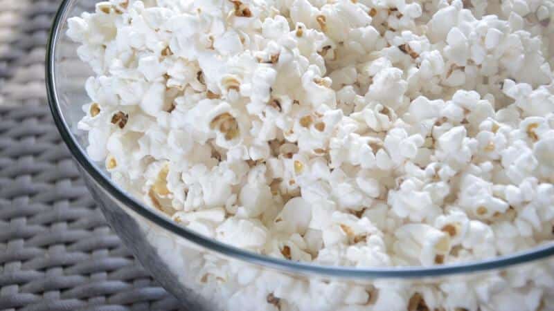 Eating corn for gout: is it possible or not, how to eat it so as not to harm your health