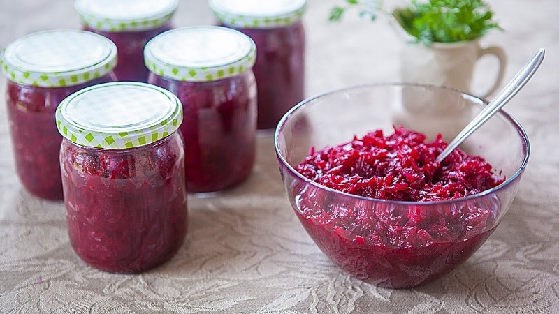 How to pickle beets quickly and tasty: an express recipe for guests and ways to preserve vegetables for the winter