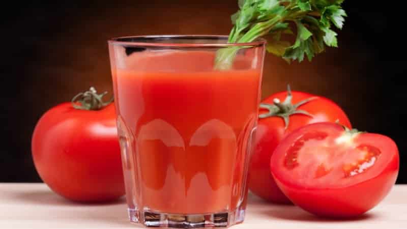 What are the benefits and harms of tomatoes for a woman’s body: contraindications and norms for eating tomatoes