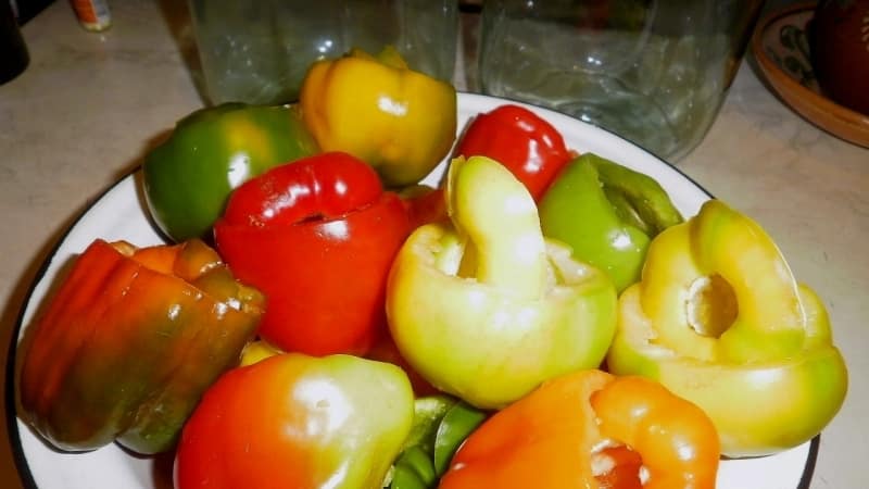 How to cook whole pickled bell peppers for the winter: the best recipes and useful tips