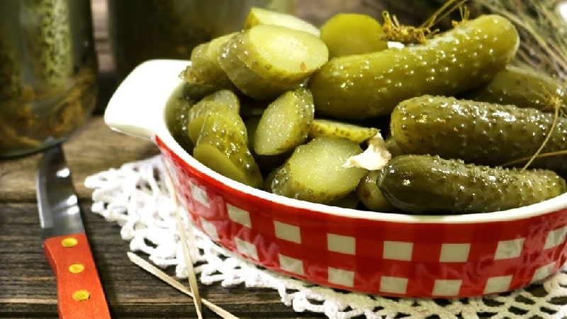 How to prepare pickled cucumbers with aspirin simply and tasty: 7 best recipes