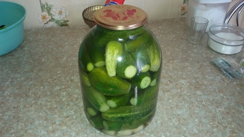 How to prepare pickled cucumbers with aspirin simply and tasty: 7 best recipes