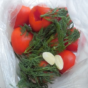 The most delicious recipes for pickling cherry tomatoes in jars for the winter: instructions and secrets of experienced housewives