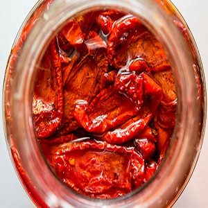 How to prepare dried peppers for the winter: recipes with photos, tips for storing the product