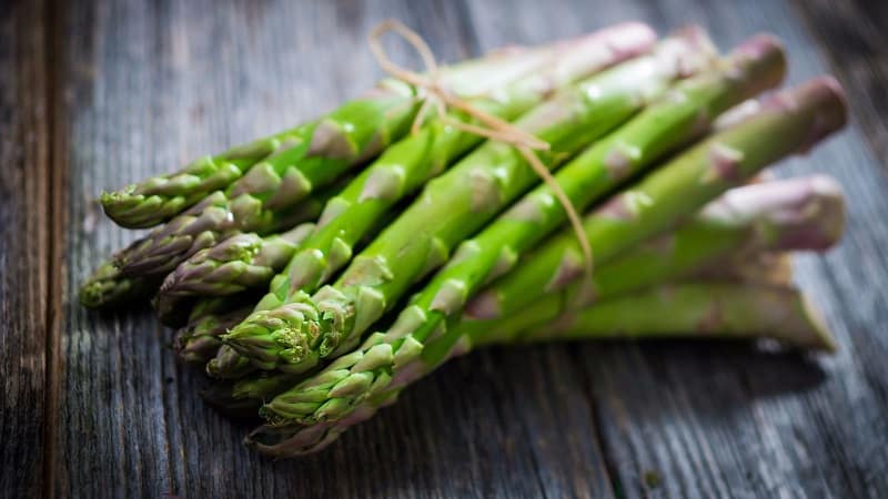 Is it possible to eat asparagus while breastfeeding and how to cook it correctly