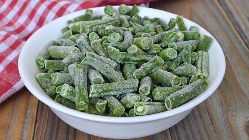 In what form and how to properly freeze green beans at home