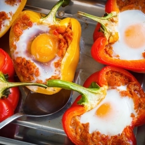 Features of the Bugai salad pepper variety and the secrets of its proper cultivation