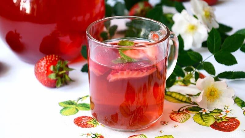 How to cook a tasty and healthy watermelon compote: the best recipes for a refreshing drink and preparations for the winter