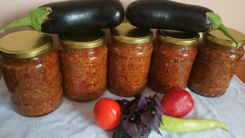 How to cook the most delicious eggplant caviar for the winter: a selection of the best recipes