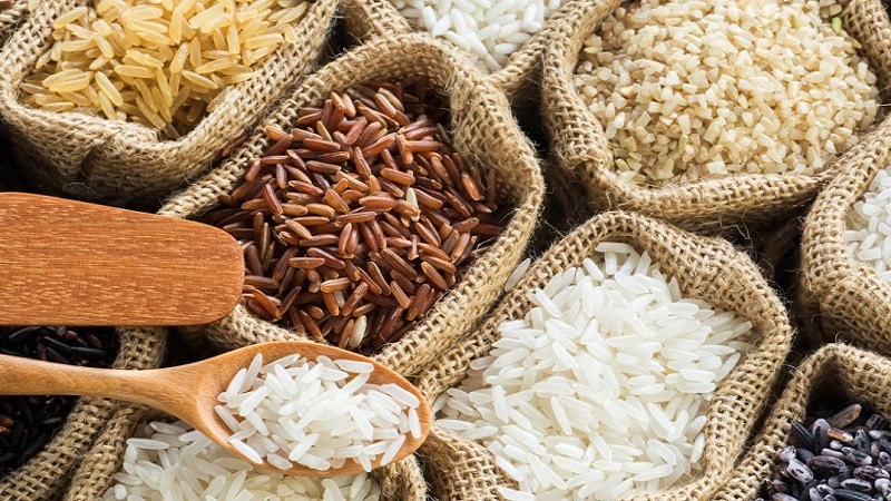 We lose extra pounds easily and without hunger strikes on the Rice Diet