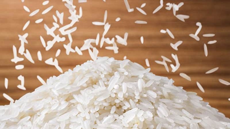 We lose extra pounds easily and without hunger strikes on the Rice Diet
