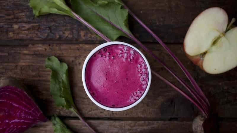 Why beet juice is beneficial: prepare the healing drink yourself and drink it correctly