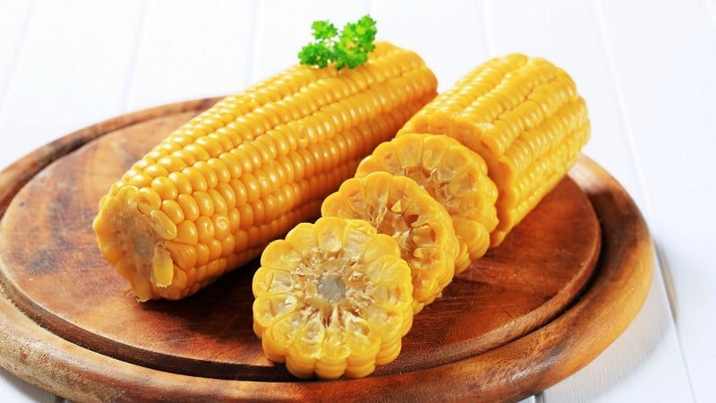 Is it possible to eat boiled corn with gastritis: arguments for and against, contraindications