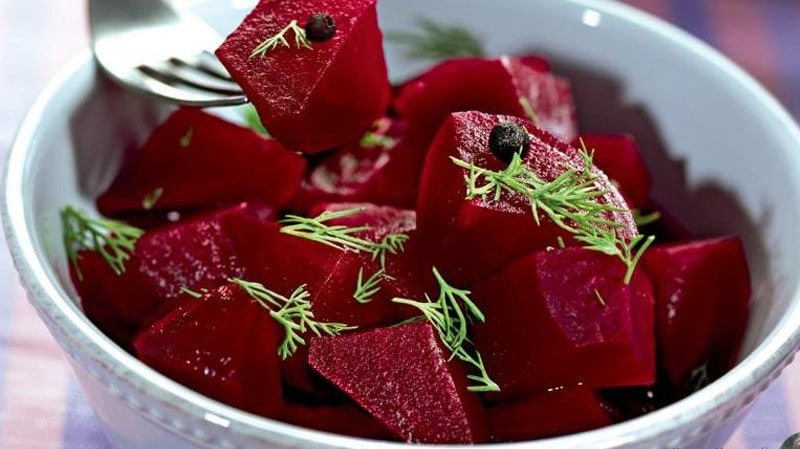 The benefits and harms of boiled beets: what is good about a boiled vegetable and how to use it correctly