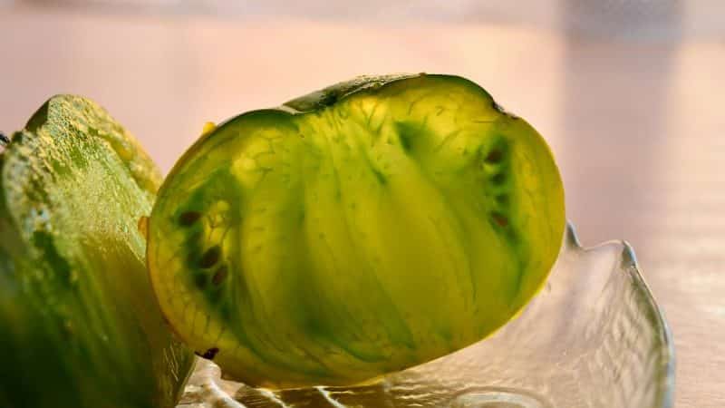 A variety with an exotic taste and amazing appearance - Irish liqueur tomato: we grow it and surprise our neighbors