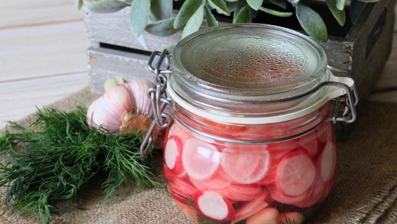 Preparing radishes for the winter: simple and tasty recipes for healthy snacks