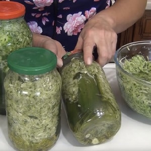 How to cook cucumbers in their own juice for the winter without sterilization: recipes and advice from experienced housewives