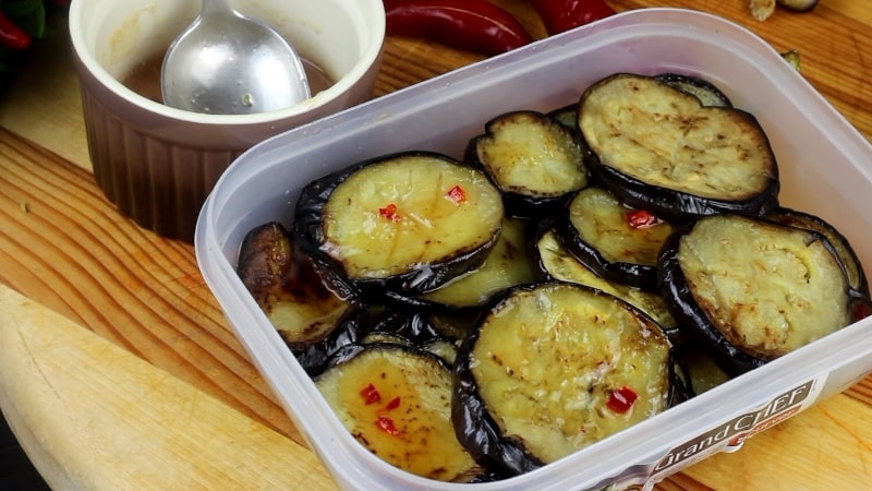 Is it possible to eat eggplants for gout: arguments for and against, suitable recipes and consumption rates