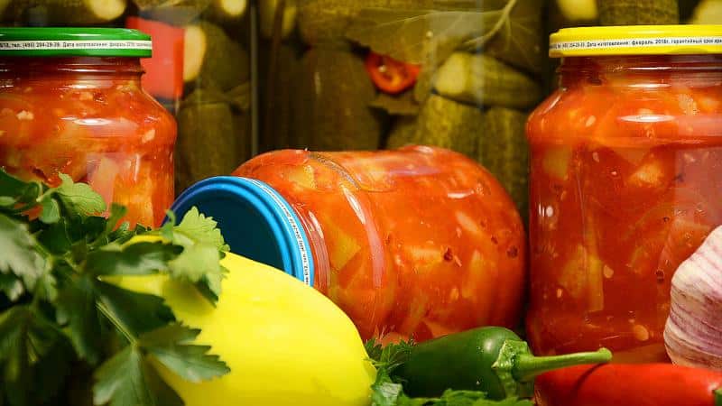 A variety for lovers of rare exotic tomatoes - the Firewood tomato