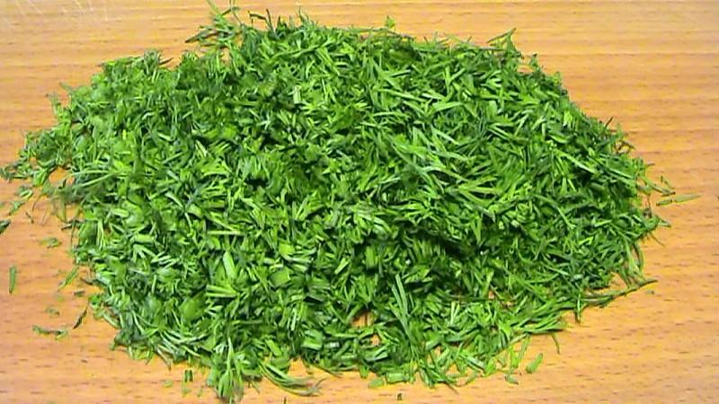 What are the benefits of dried dill, how to prepare and use it