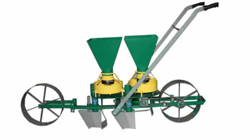 What is a garlic seeder: a review of the best models and instructions for making a planter with your own hands