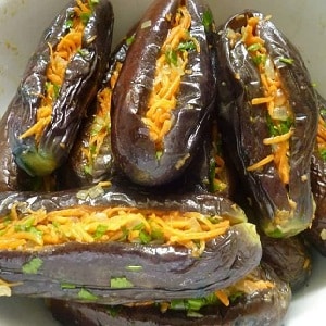 How to cook pickled eggplants for the winter: the most delicious recipes