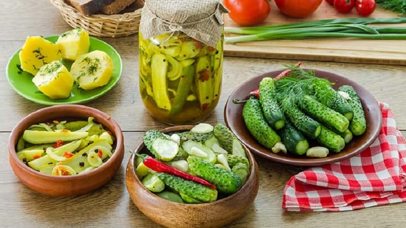 The best recipes for pickling sweet cucumbers in jars for the winter from experienced housewives