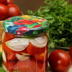 Top 10 unusual tomato recipes for the winter: how to cook tasty tomatoes and roll them correctly