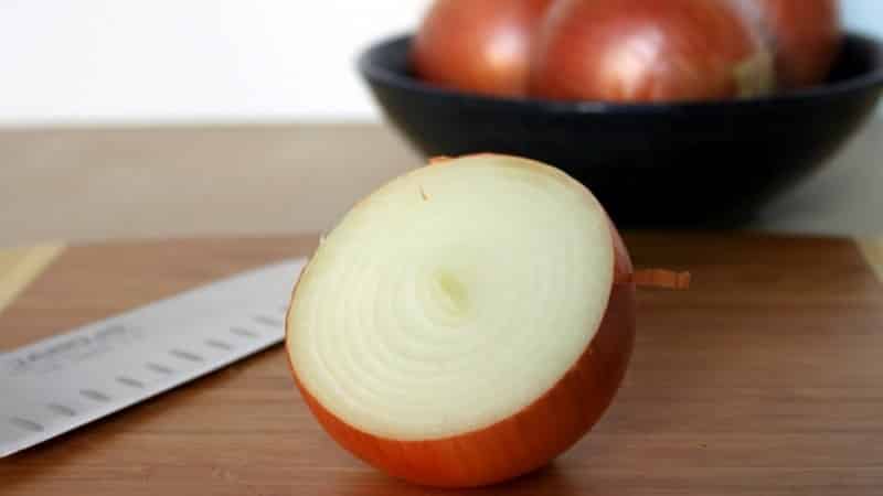 How to eat onions for weight loss: recipes for dietary dishes